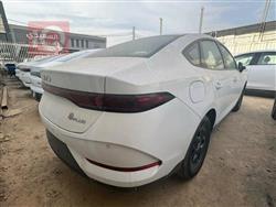 بي واي دي Qin Plus